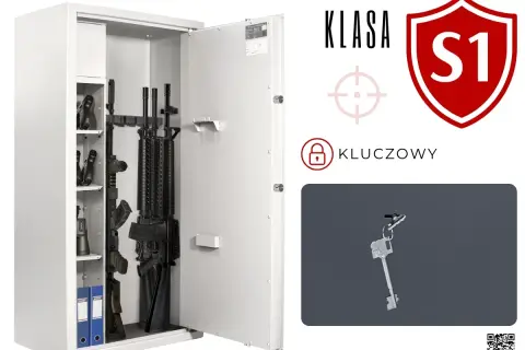 Otwarty sejf na broń klasy S1, z karabinami i pistoletami. Idealny, jaki sejf na broń dla kolekcjonera.