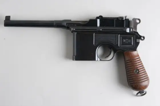 Pierwszy pistolet - kiedy naprawdę się pojawił?